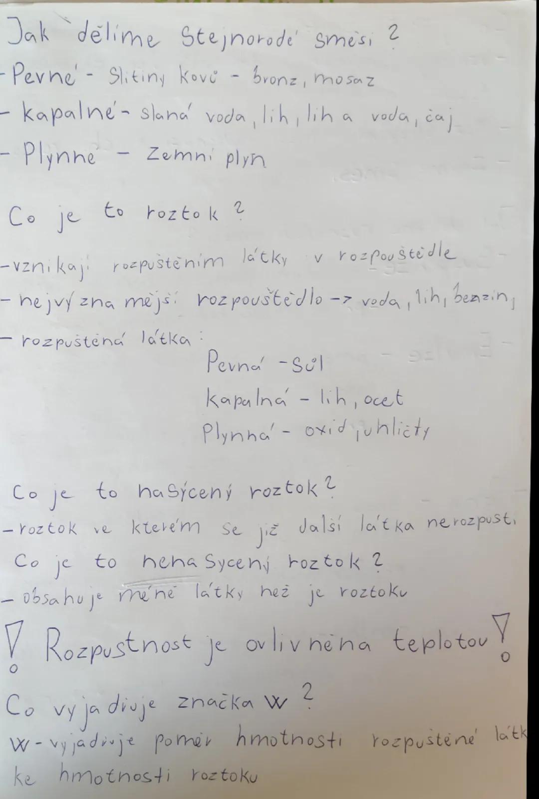 Co jsou to Směsi ?

•vznikají smícháním dvou nebo více chemických
látek

Mezi složkami směsi nedochází k ch. reakcím

Známe směsi pevné, kap
