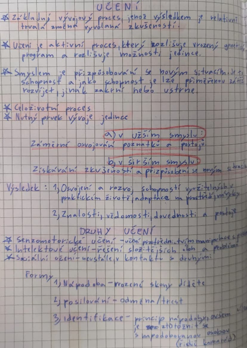 UČENÍ
Základný vývojový proces, jehož výsledkem je relativní
trvalá změna vyvolaná zkušeností.
*Učení je aktivní proces, který rozlišuje vro