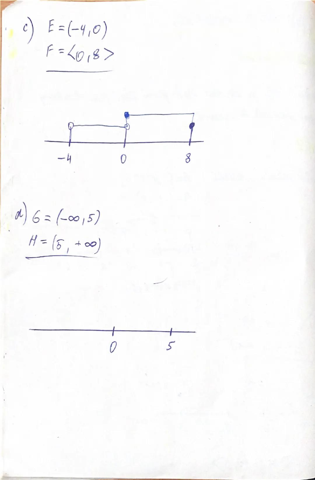 # Operace s intervaly
1. **Průnik intervalů**
- Průnik AB je interval všech prvků které jsou obsaženy v
dvou intervalech zároveň
A \cap B